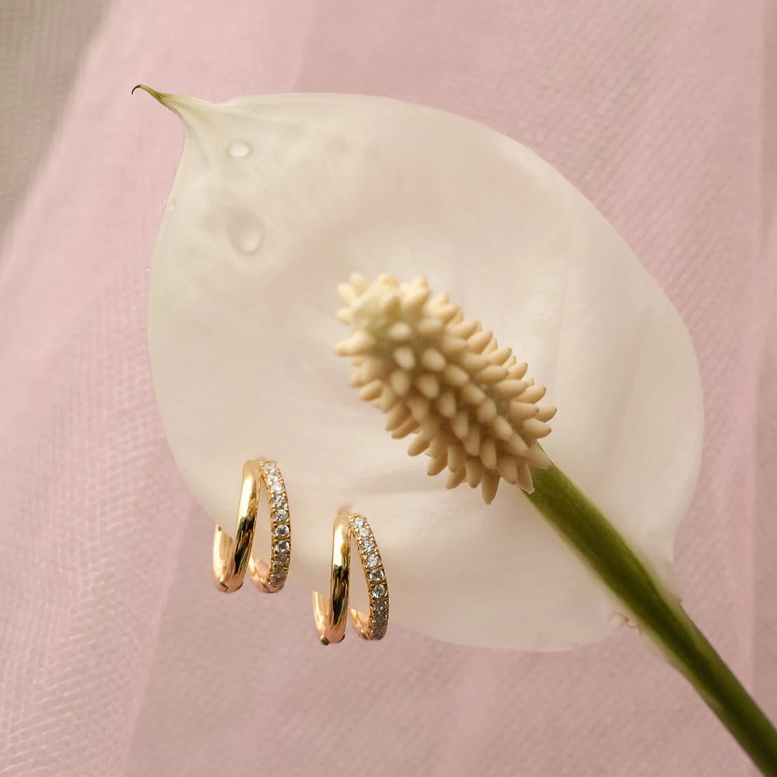 lab-grown_diamond_huggie_hoops