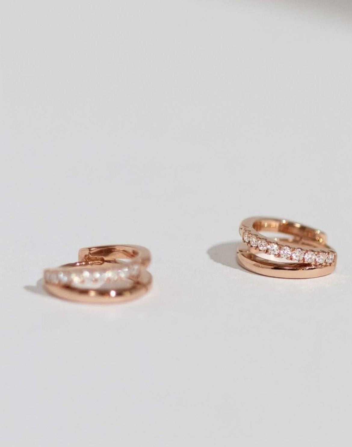 labgrown_diamond_huggie_hoops