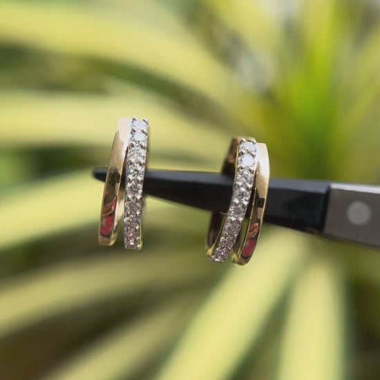 labgrown_diamond_huggie_hoops